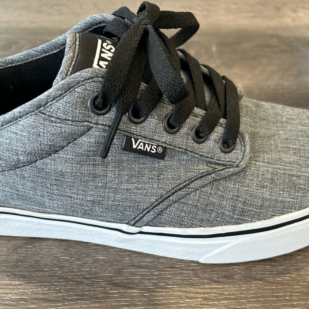 Vans men shoe